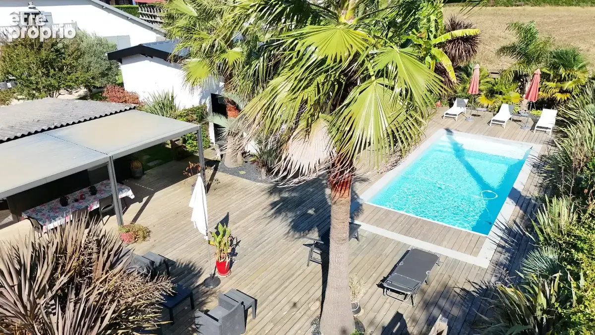 Propriété de caractère rénovée  312 m²  5 chambres  Piscine  À moins de 10 km de Capbreton - photo 3