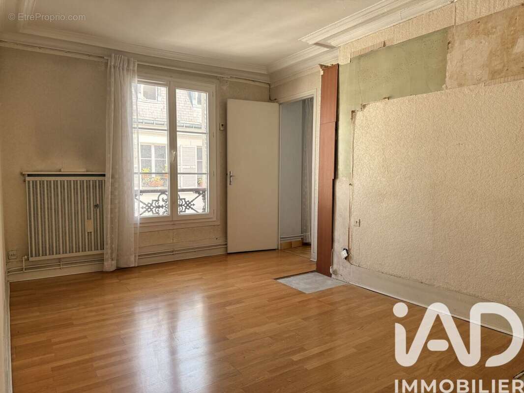 Photo 3 - Appartement à PARIS-3E