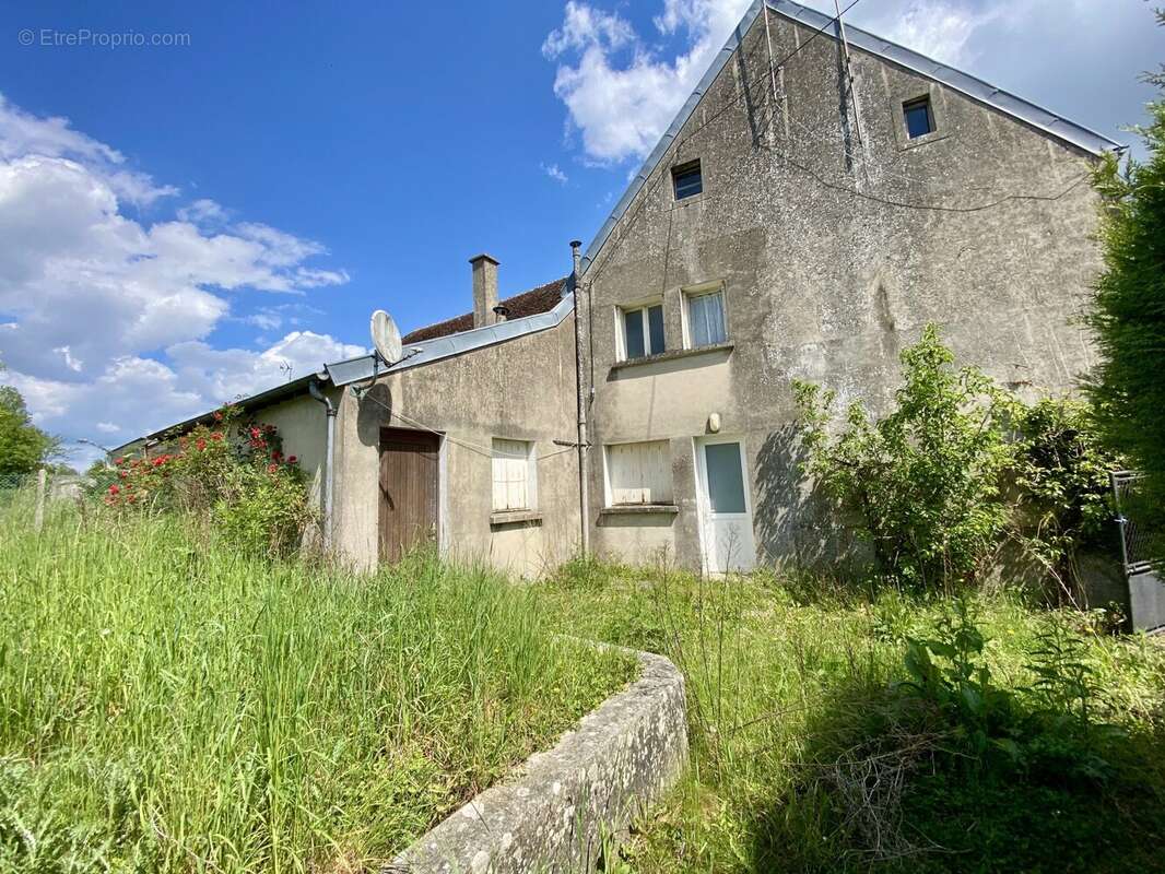 Terrain - appartement 2 - Appartement à CHEVRU