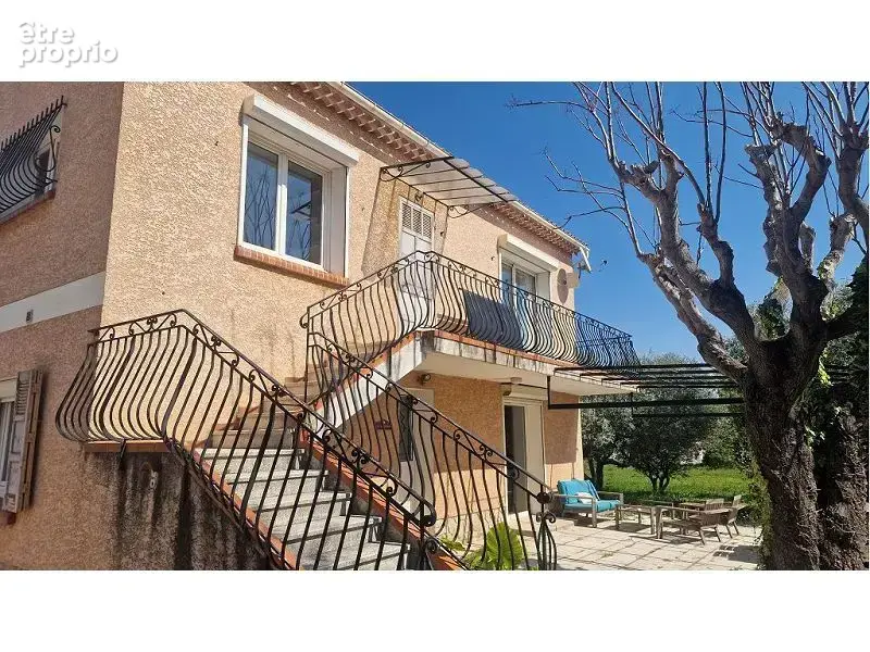 Maison 5 pièces 126 m² à vendre à La Garde (83130) - photo 3