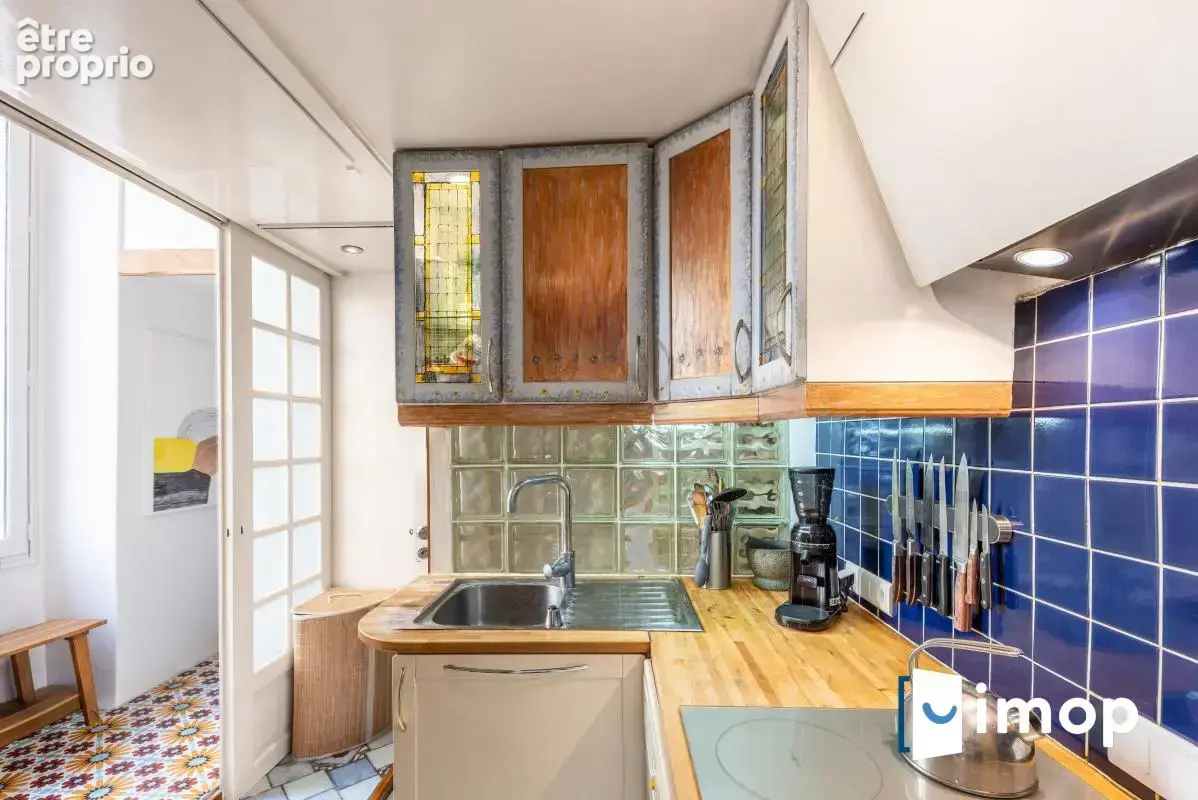 Idéalement placé. Ambiance contemporaine avec charme de l'ancien - photo 8