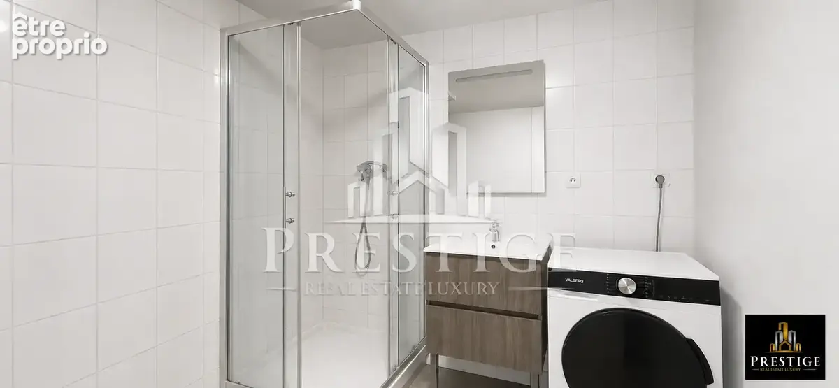 HYÈRES CENTRE — Appartement T2 - photo 6