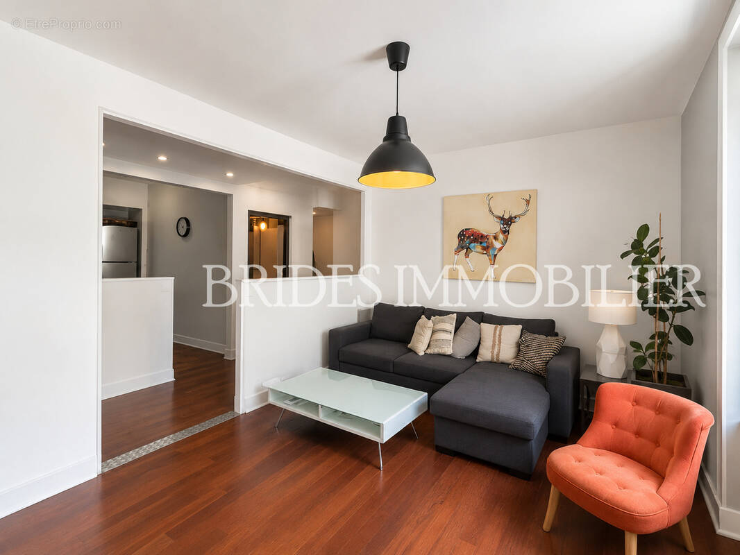 EXCLUSIVITE! Appartement T3 + parking - Centre BRIDES - photo 1