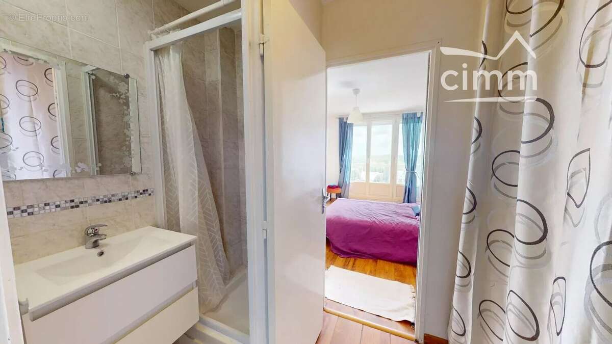 Appartement T5 avec garage et cave - photo 14