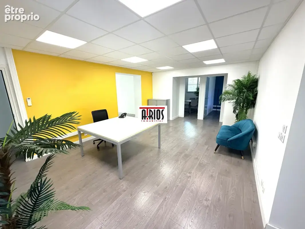 Commerce 170 m² à vendre à Six-Fours-Les-Plages (83140) - photo 9