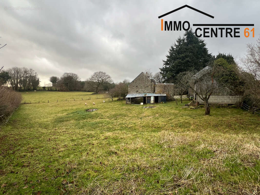 Maison à LA FERTE-MACE