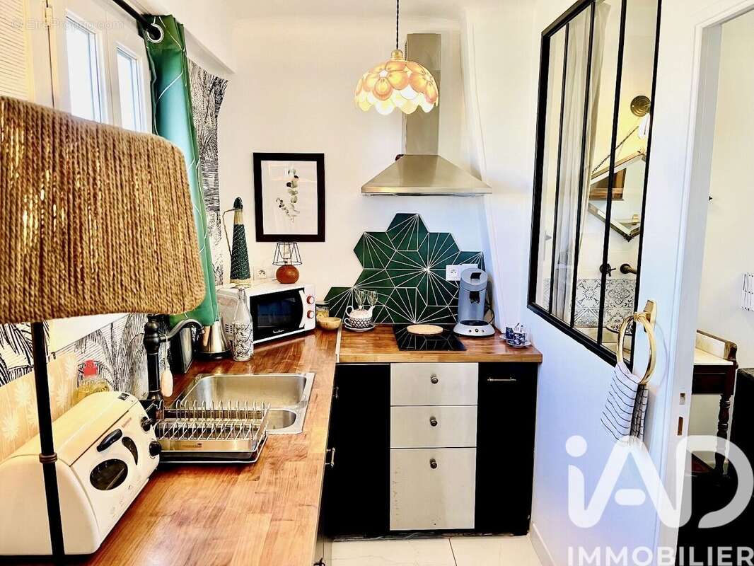 Photo 2 - Appartement à MARSEILLE-1E