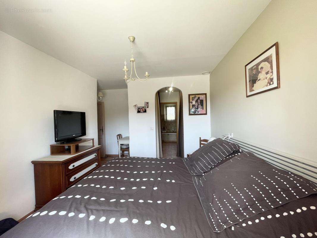 Maison à CHEVAL-BLANC