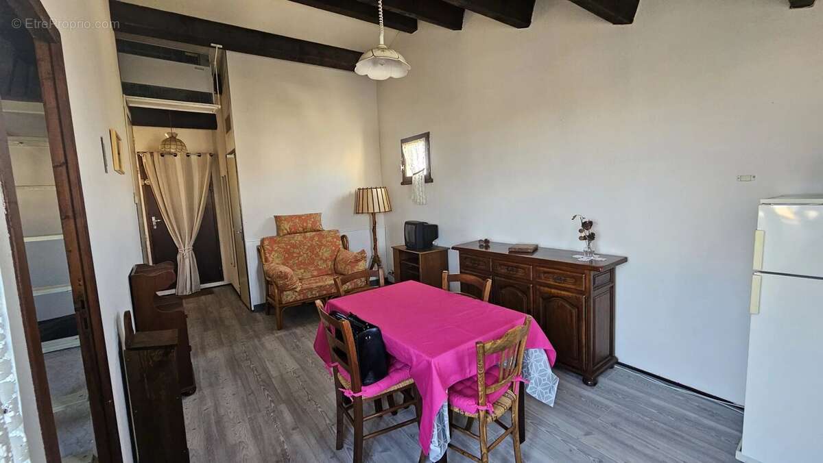 Appartement à FLEURY