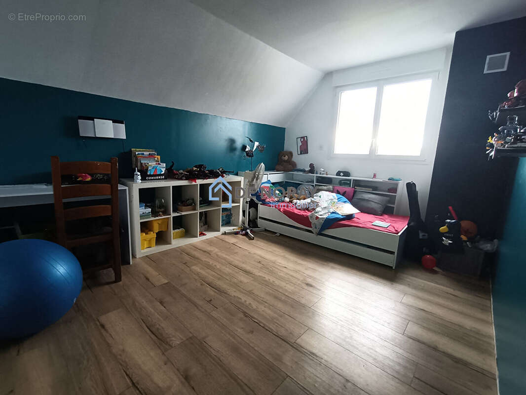 Maison à DAME-MARIE-LES-BOIS