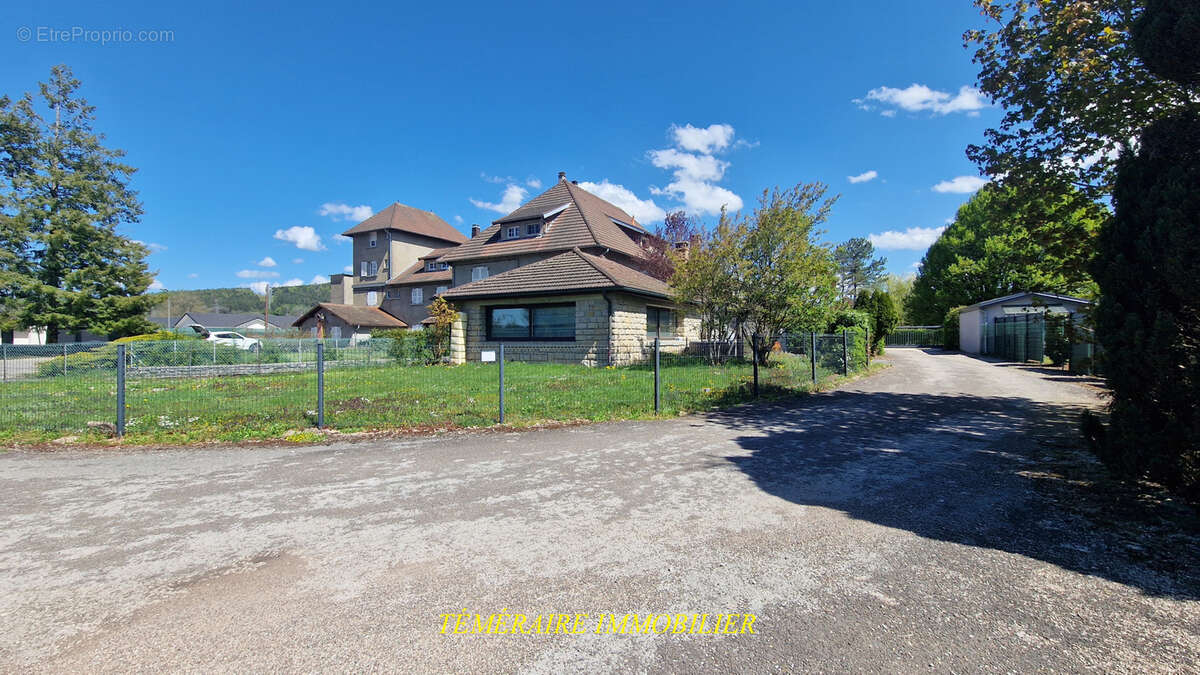 Appartement à CHAMPAGNOLE