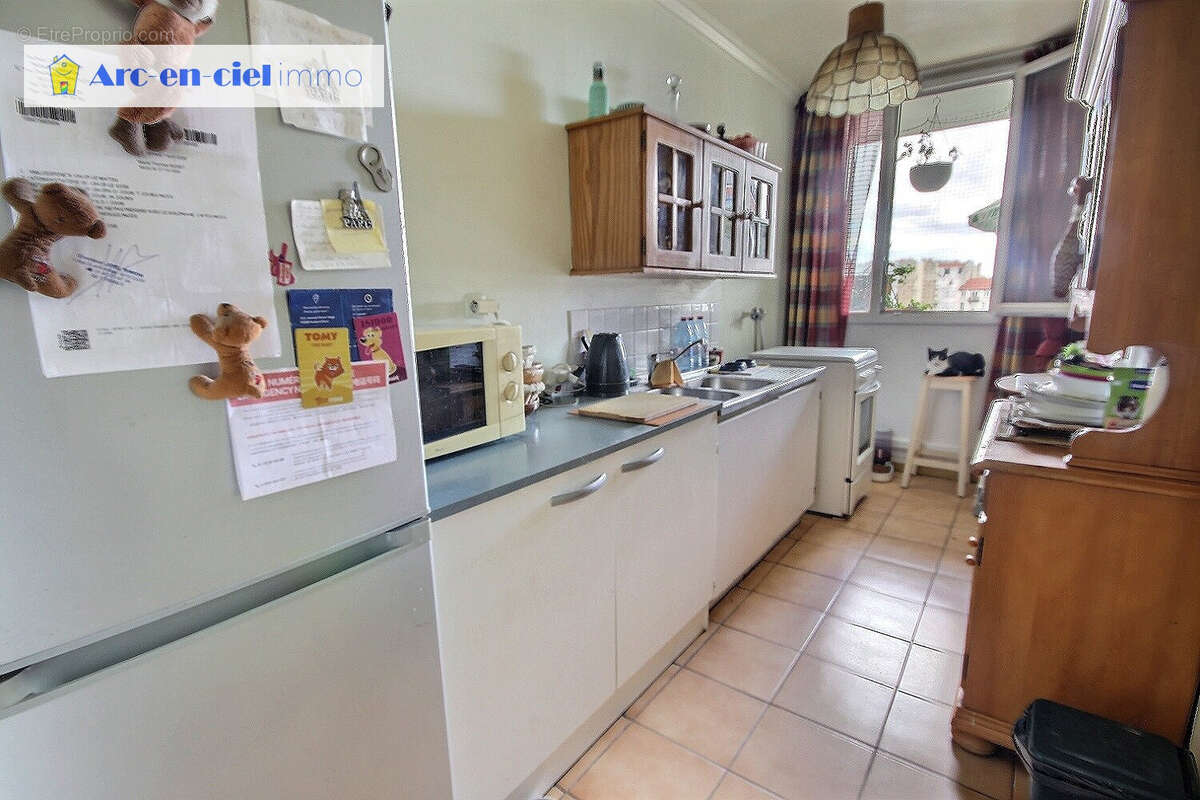 Appartement à AUBERVILLIERS