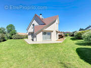 Maison à FRAHIER-ET-CHATEBIER