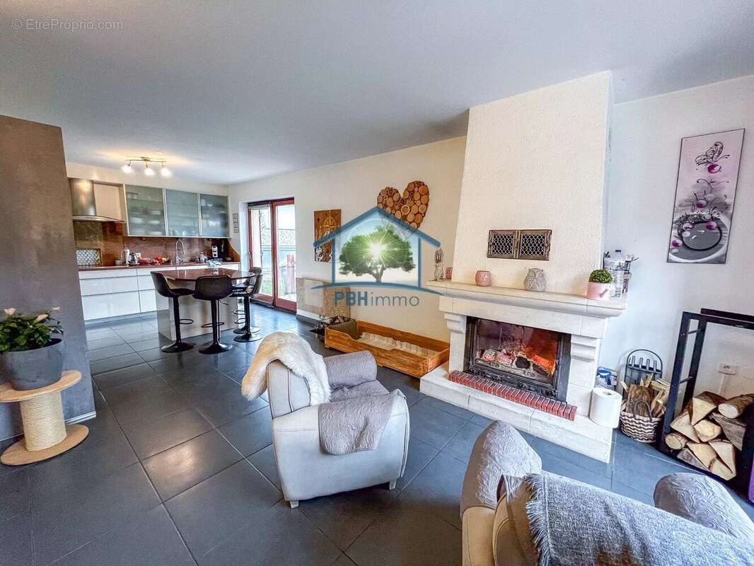 Maison à MORSCHWILLER-LE-BAS