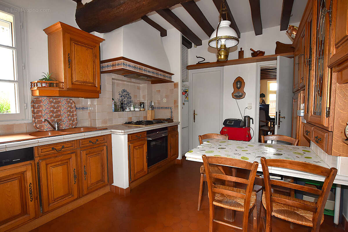 Maison avec cachet et beau terrain : - photo 13