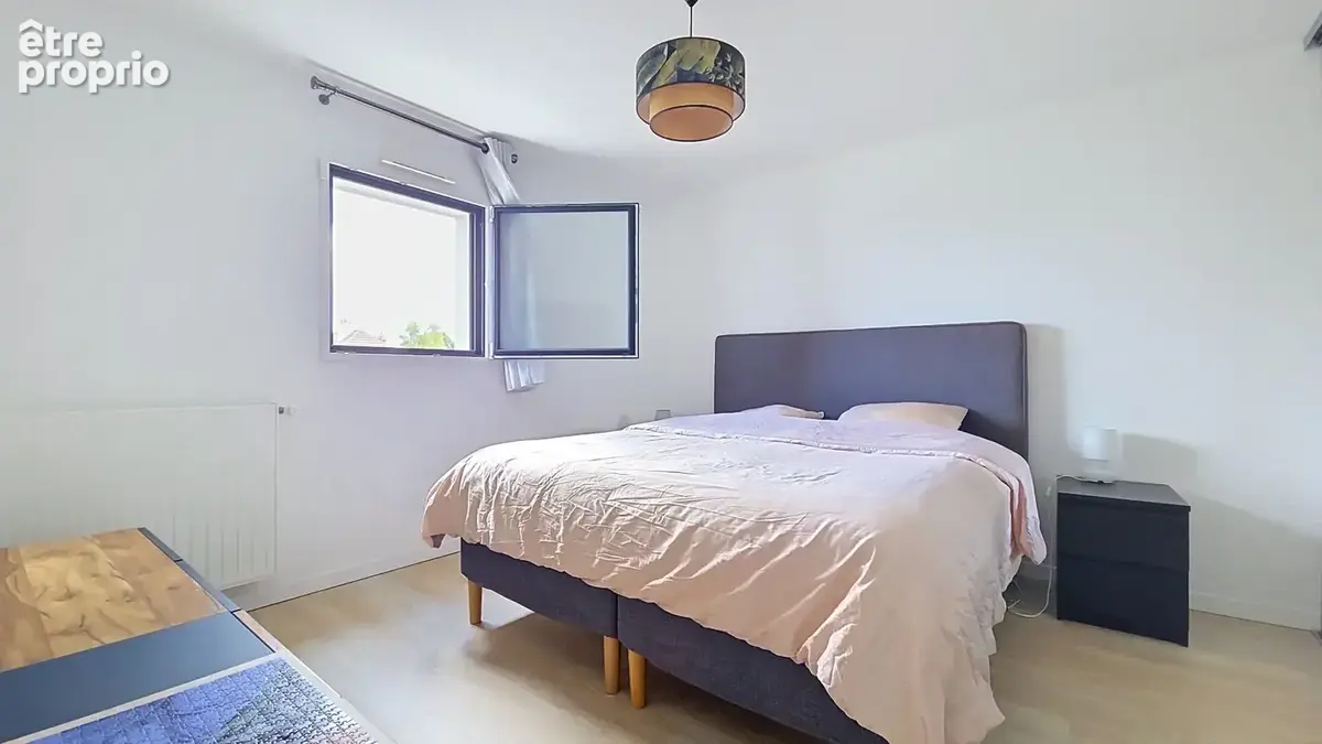 Maison Montgermont - 5 chambres - 132 m2 - photo 10