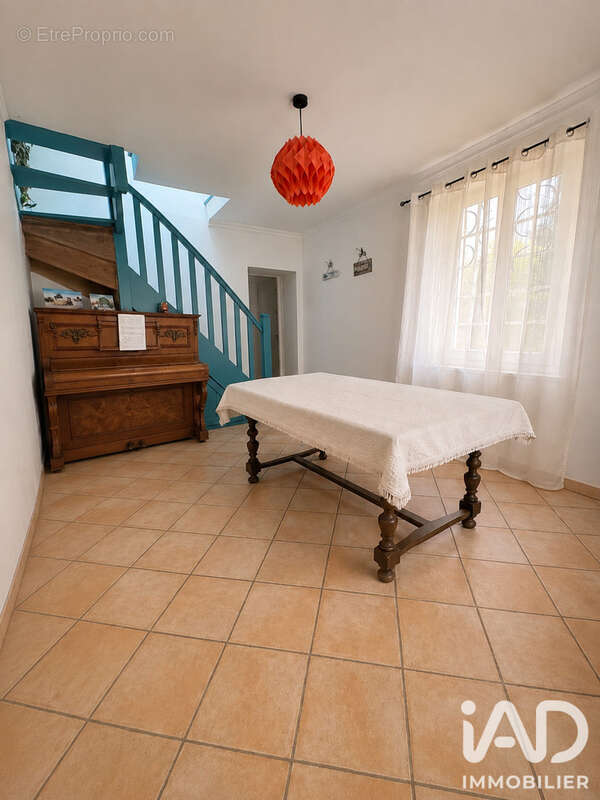 Maison 121 m² à Fresne-L'archeveque  - photo 3