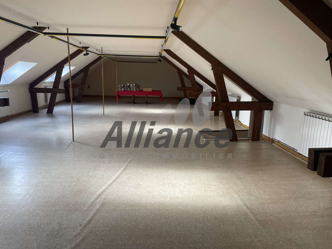 Appartement à LUXEUIL-LES-BAINS