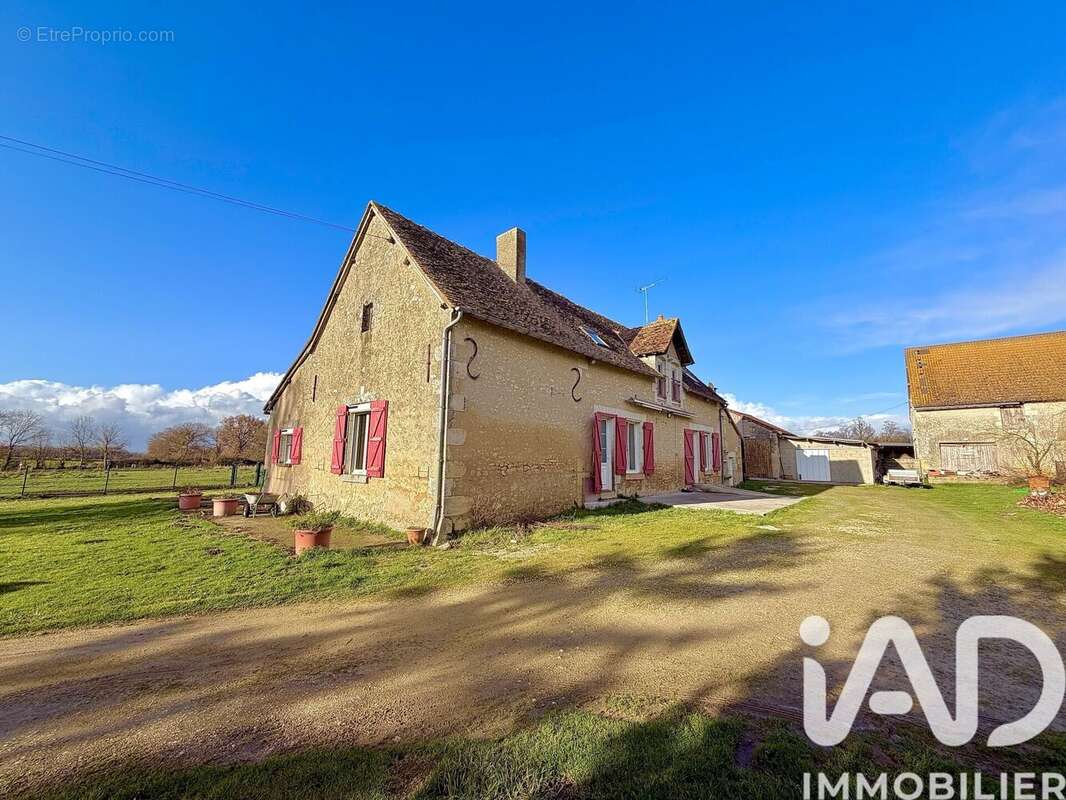 Maison 172 m² à Neons-Sur-Creuse  - photo 2