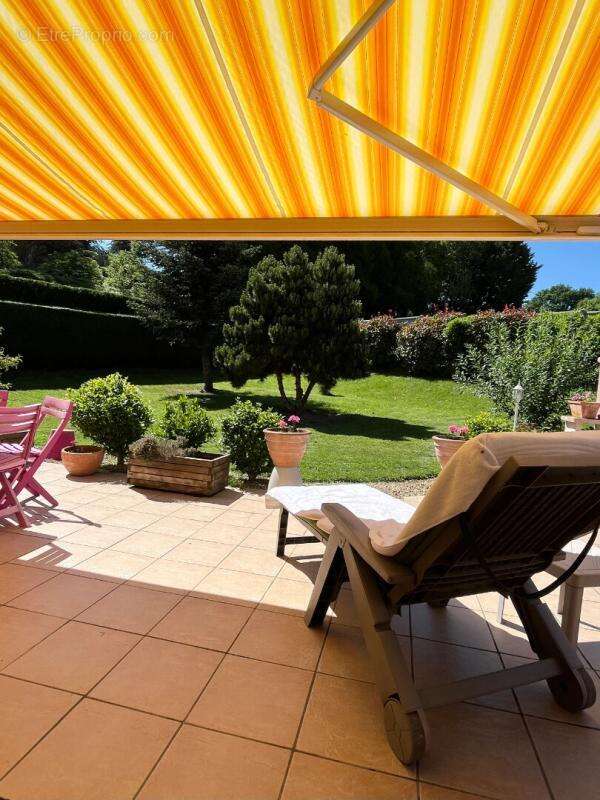 Maison  plain-pied : 4 pièce(s) 90 m2 - Jardin et garage - photo 4