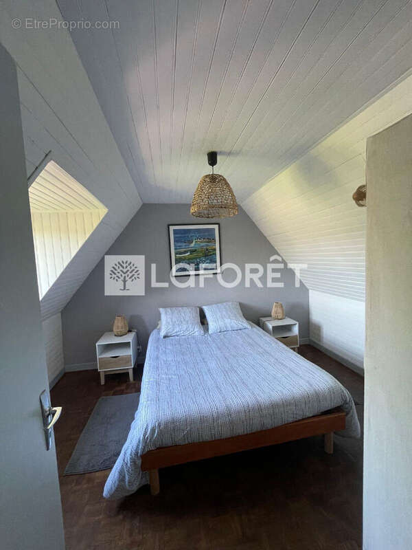 Maison à PLOUGRESCANT