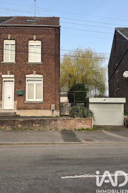 Photo 1 - Maison à MAUBEUGE