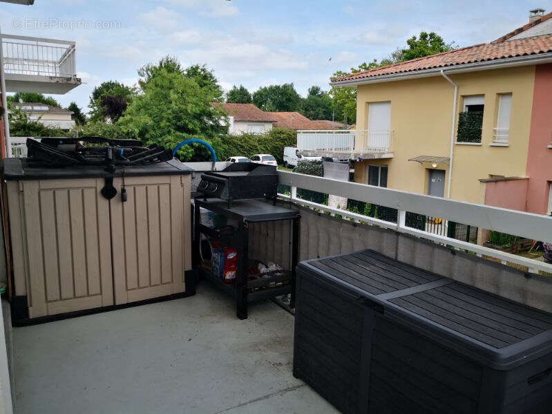 Appartement à BELIN-BELIET