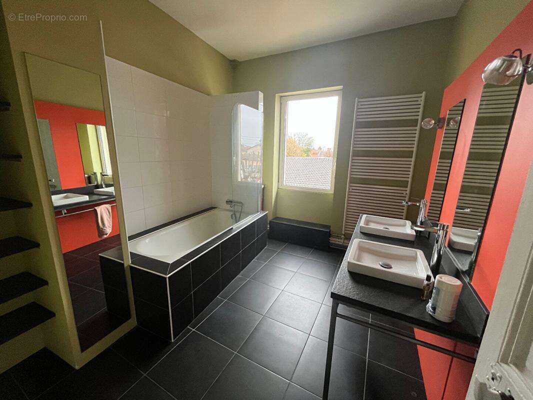 Appartement à BOURG-EN-BRESSE