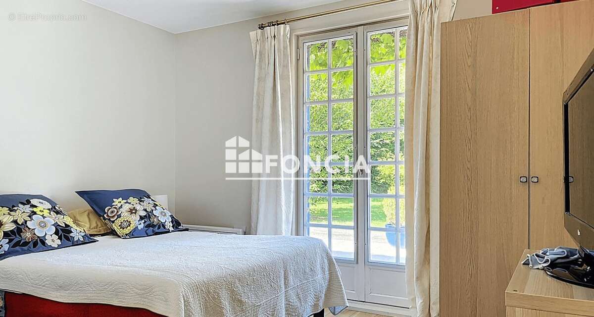 Maison à SAINT-GATIEN-DES-BOIS