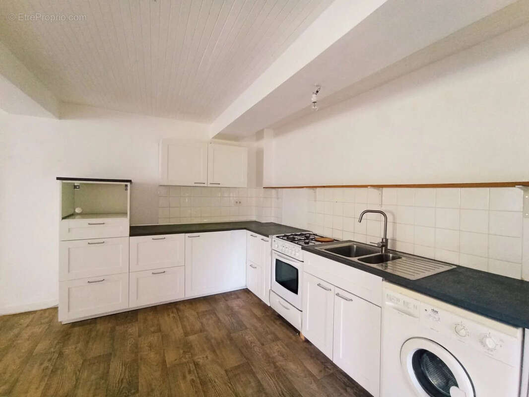 Appartement à GANGES