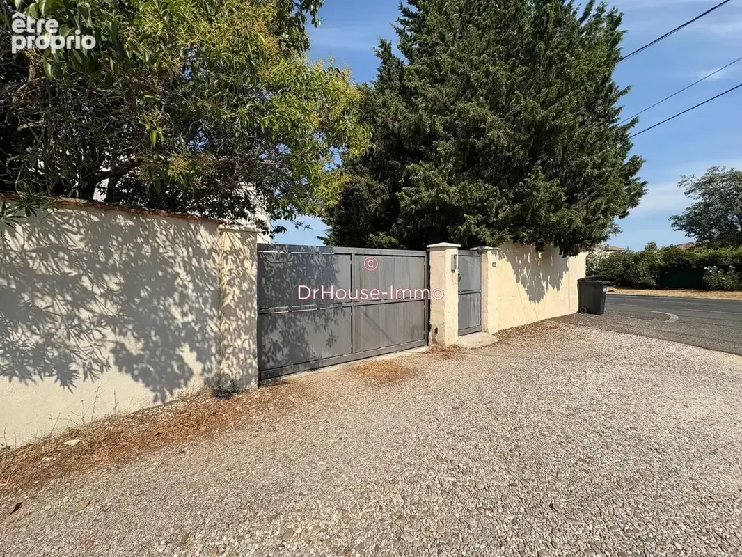 Maison 10 pièces 274 m² à vendre à Morieres-Les-Avignon (84310) - photo 7