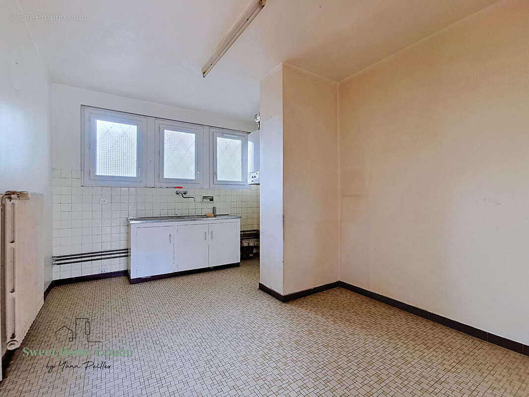 THONON - T3 à rénover de 66m² + balcon et cave - photo 9