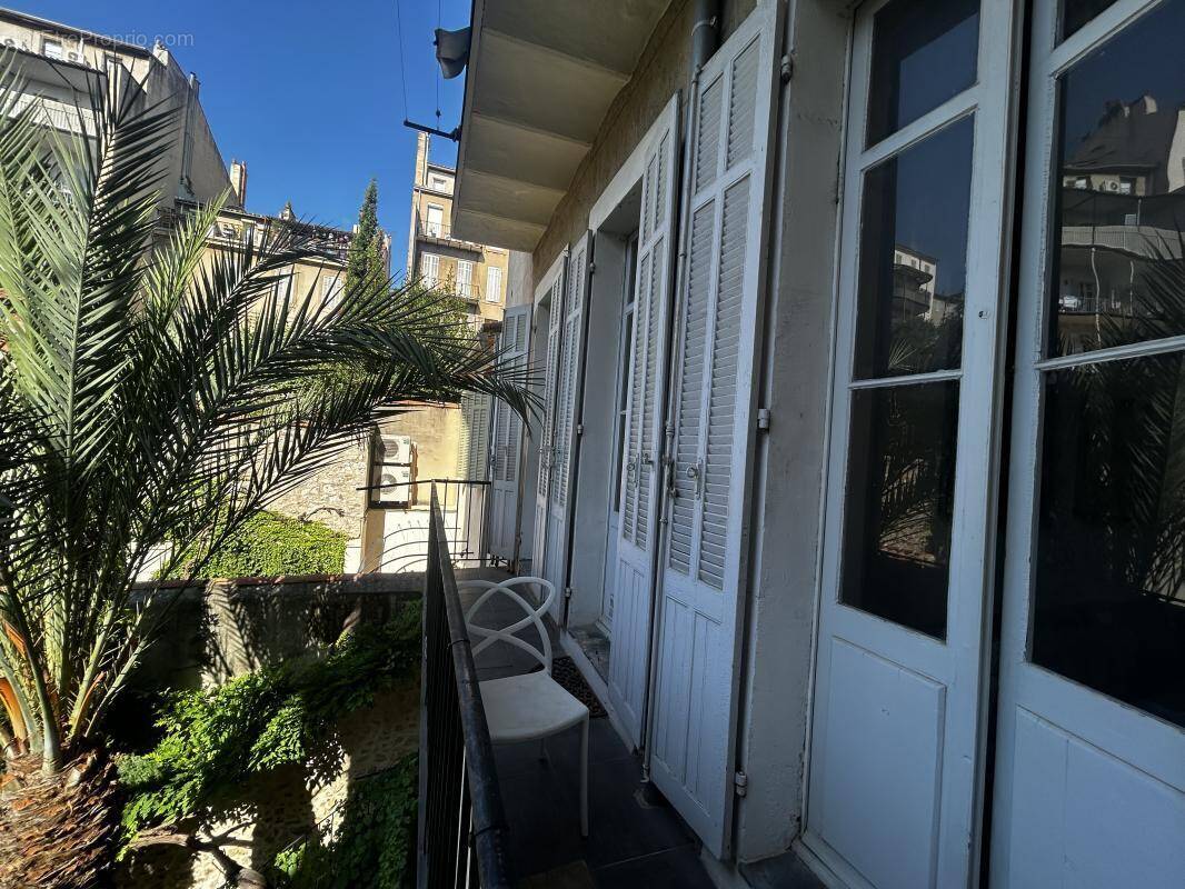 Appartement à MARSEILLE-8E