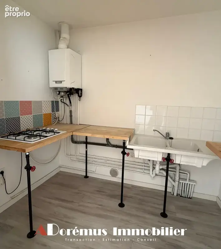 Latresne centre - appartement 60 m2 - 1er et dernier étage - immeuble en pierre - photo 3
