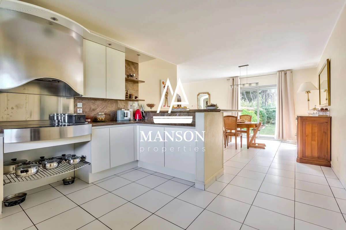 Maison à PESSAC