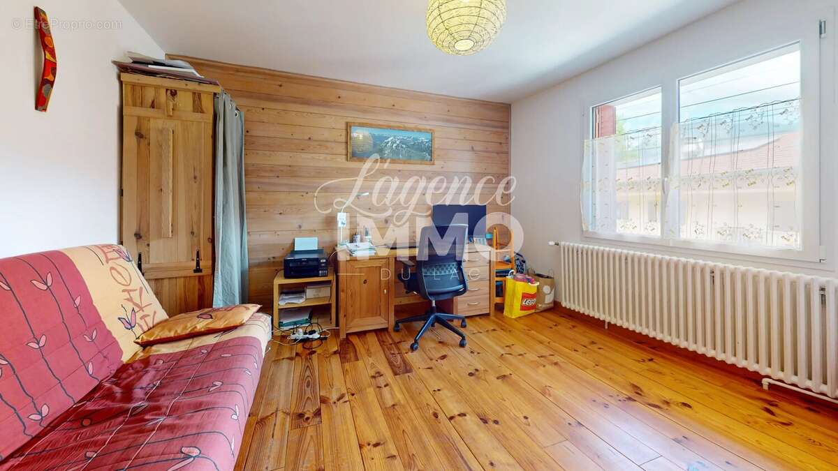 Appartement à SAINT-JORIOZ