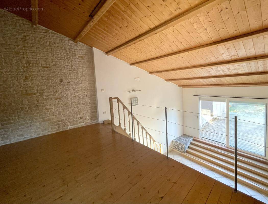 Maison à NUAILLE-D&#039;AUNIS