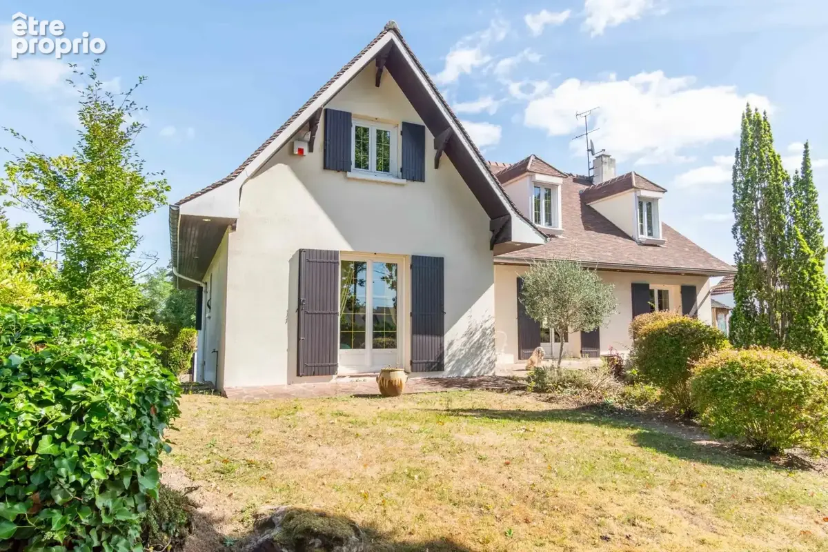 Maison 9 pièces 236 m² à vendre à Saint-Brice-Sous-Foret (95350) - photo 2