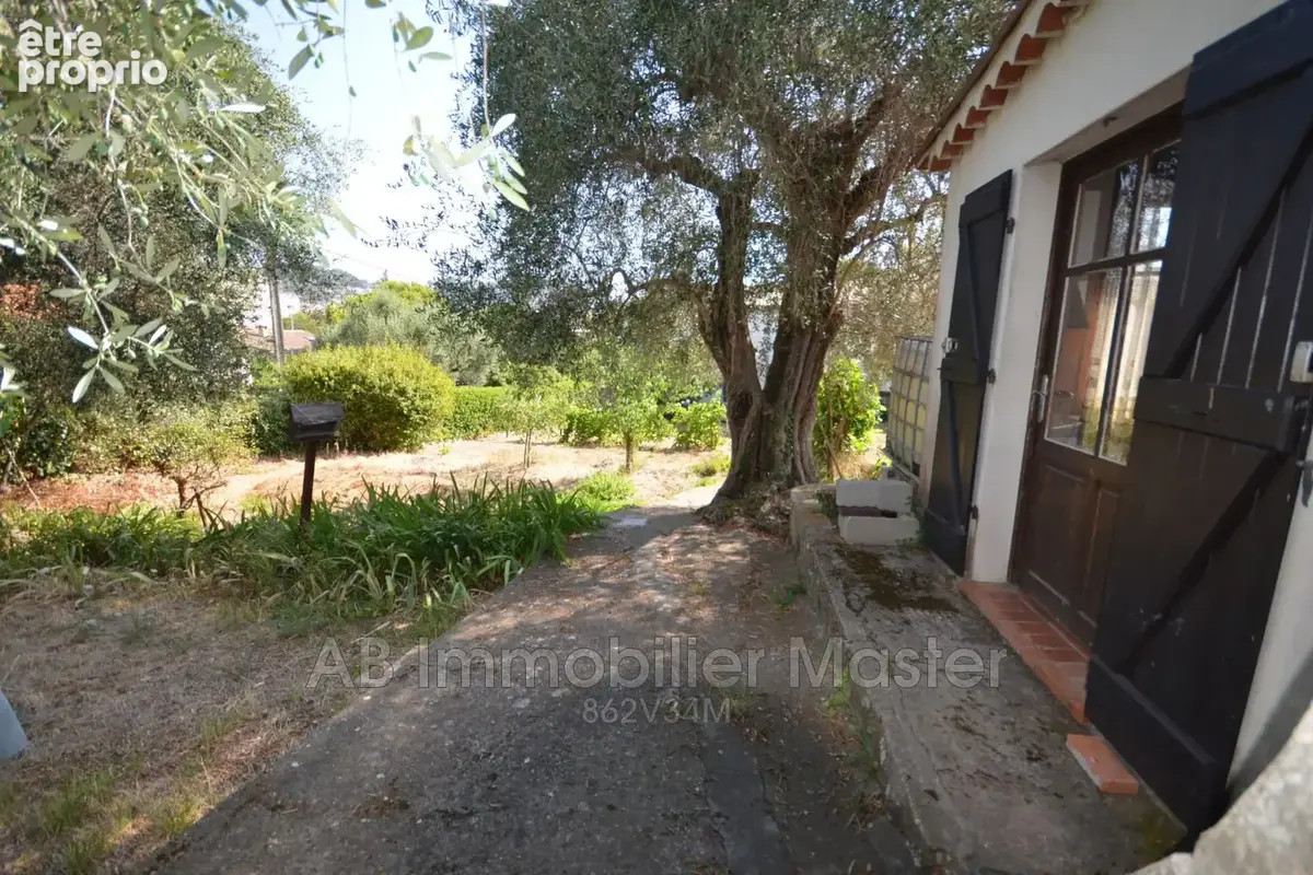 Maison 146 m² à Vallauris  - photo 3