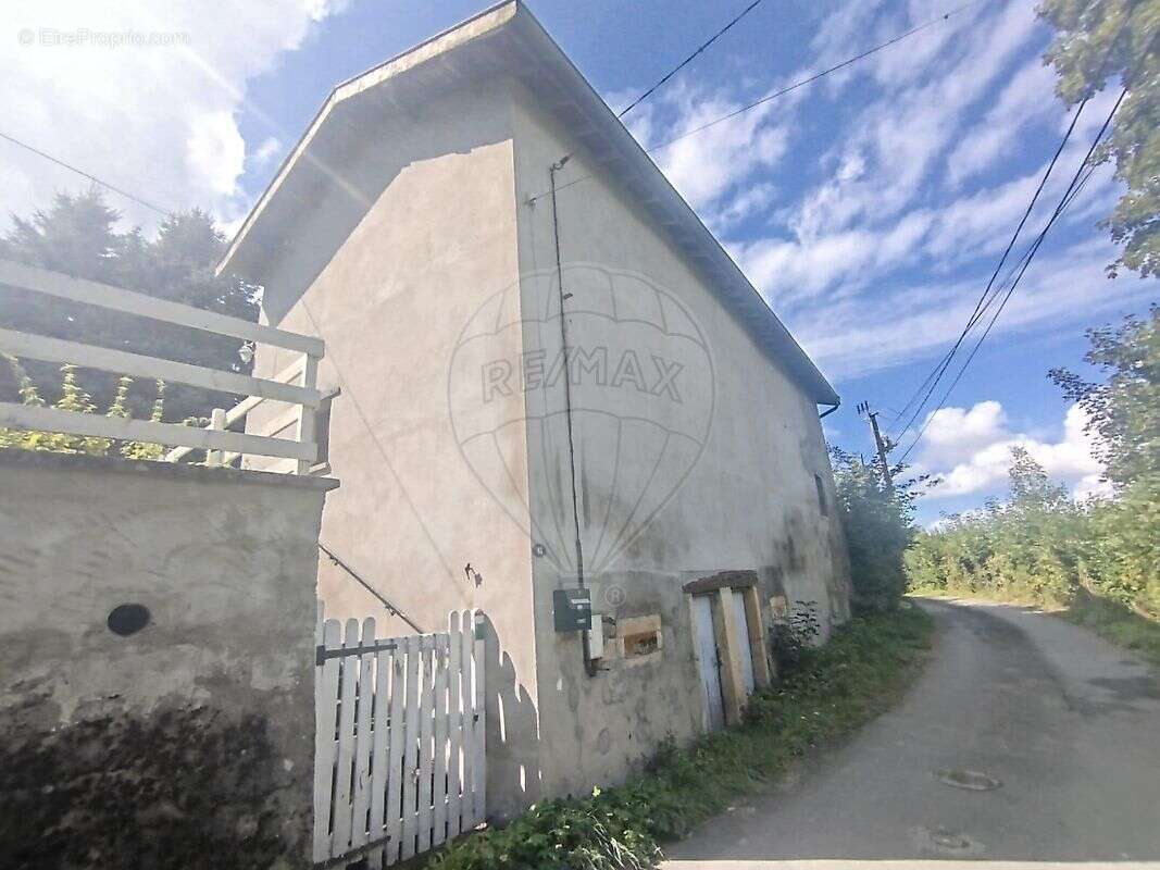 Maison à PROPIERES