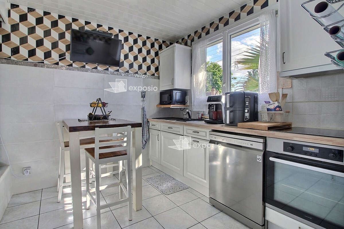 Maison à SOISY-SUR-SEINE