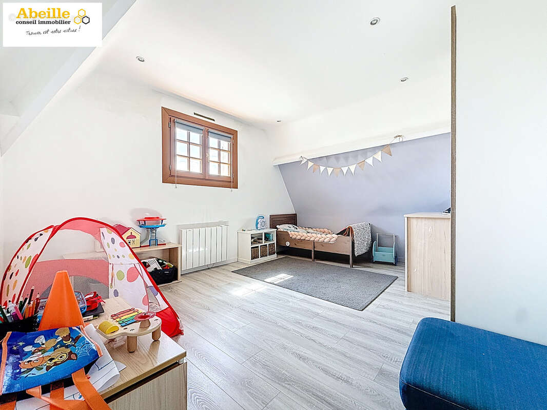 Maison à SAINT-CHERON