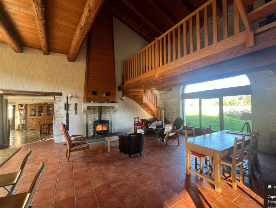 Maison 287 m² à Cize  - photo 2