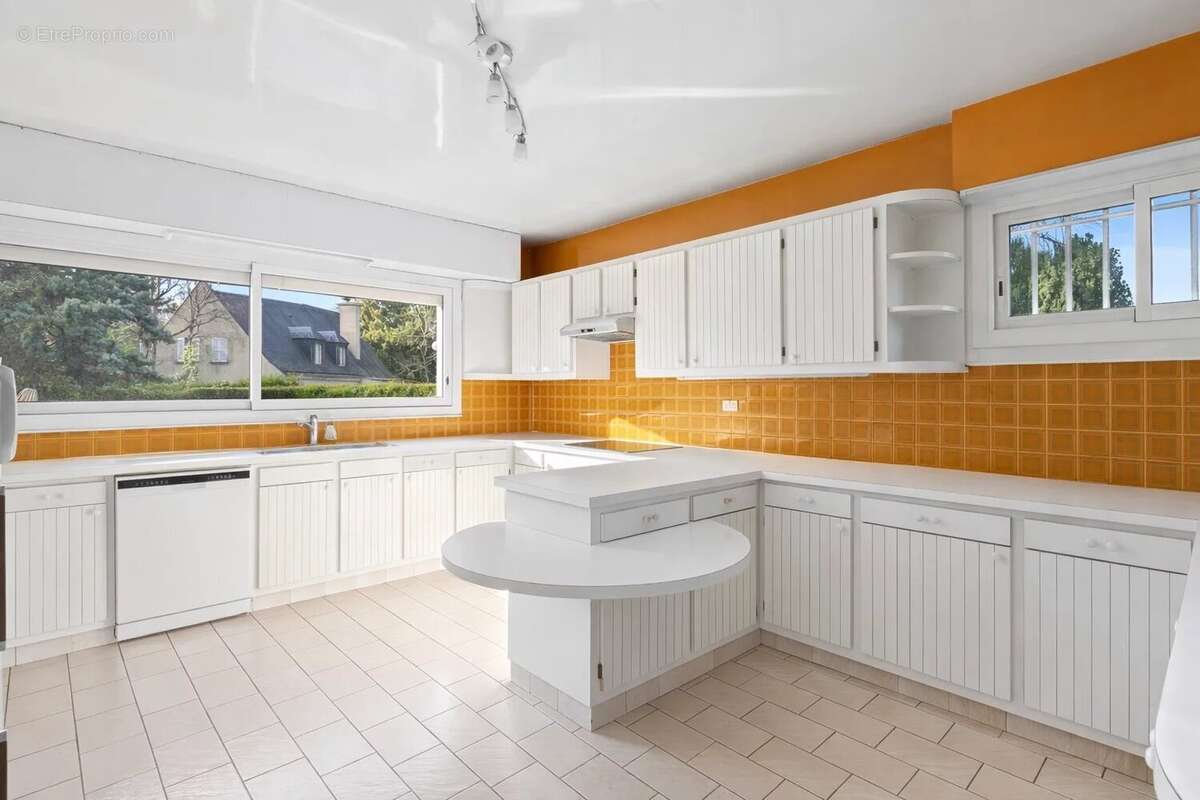 Maison à VAUCRESSON