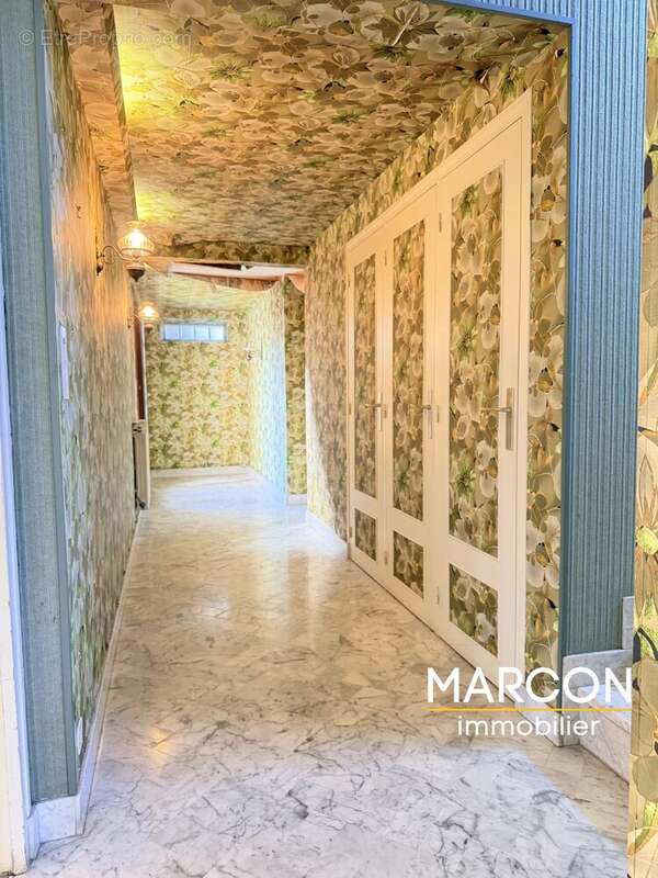 Maison à BUSSIERE-DUNOISE