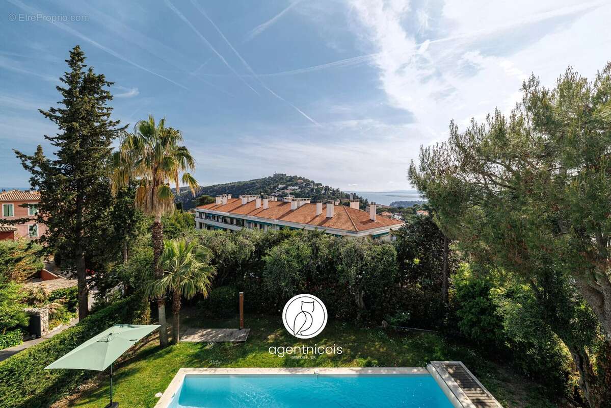 Appartement à VILLEFRANCHE-SUR-MER