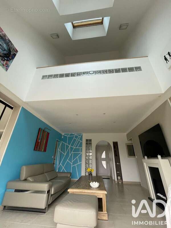 Maison 186 m² à Cottun  - photo 3