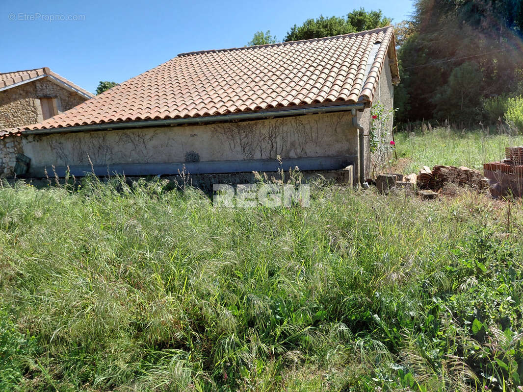 Maison à VANXAINS