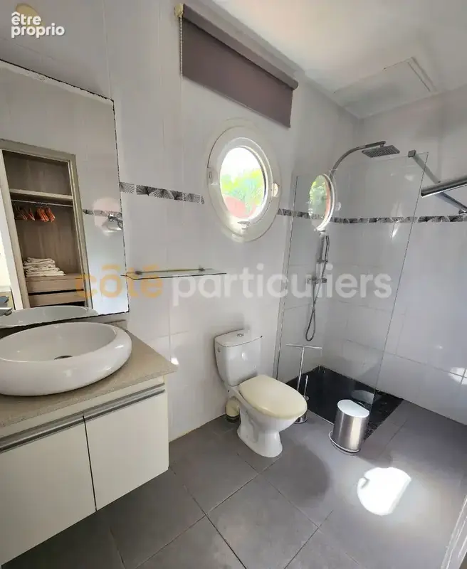A VENDRE Villa  Saint-François 4 pièces - photo 11
