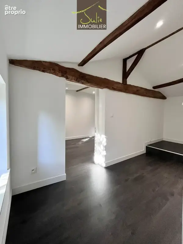 Maison restaurée sur 680m2 de terrain. Idéal 1er achat ou investisseur ! - photo 4